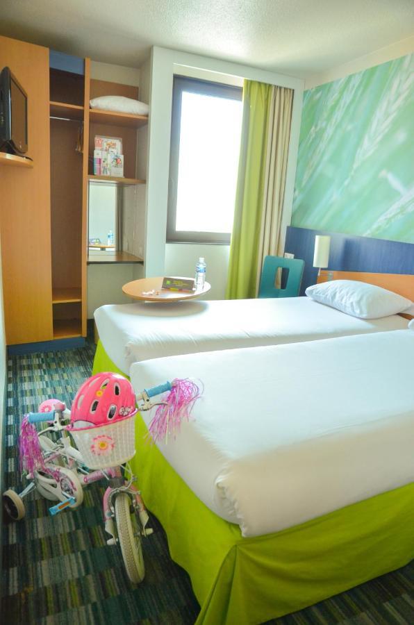 Hotel ibis Styles Angers Centre Gare Exterior foto